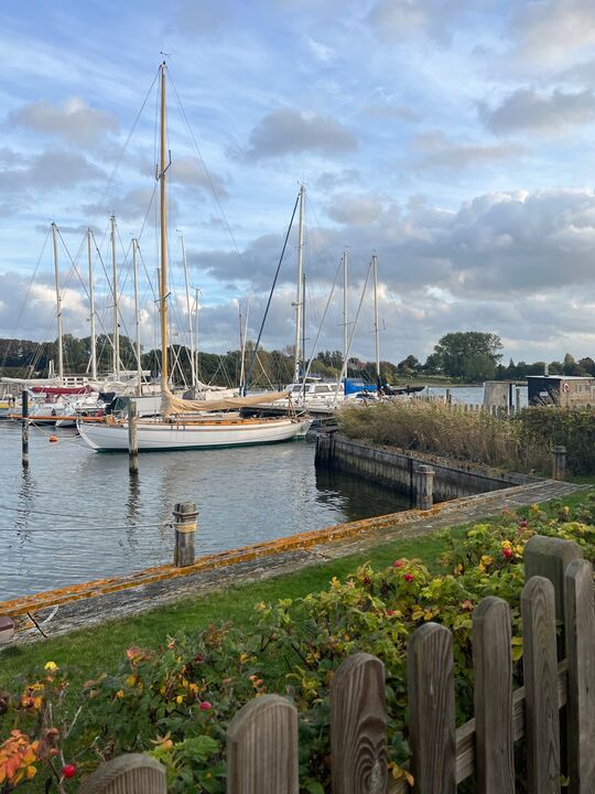 Am Strandweg auf Wegen zur Mitte. 