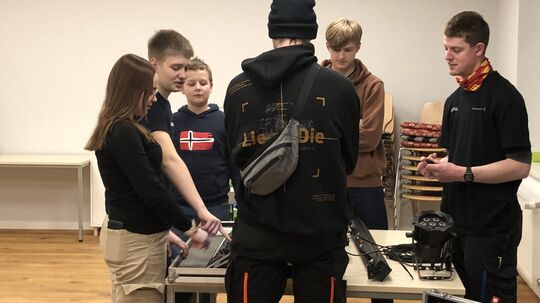 Technik-Team der Sternregion