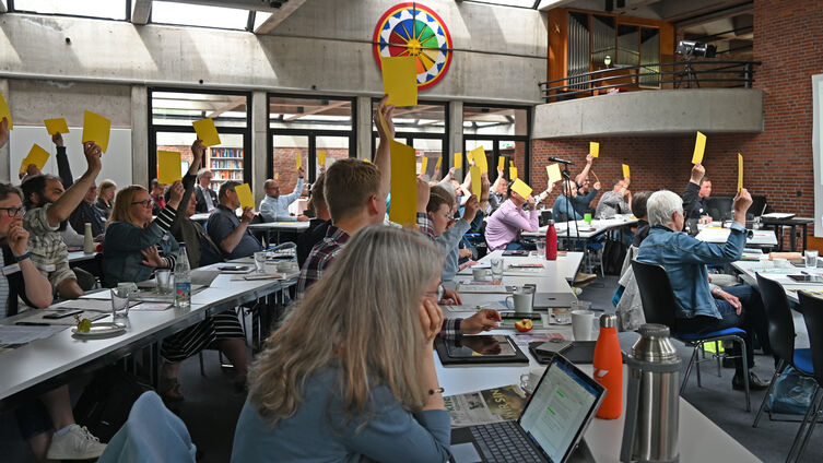 Abstimmung auf einer Synode