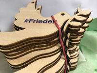 <a href="/nachrichten/artikel/nachricht/propst-als-redner-bei-kundgebung-syrien-im-herzen-gemeinsam-fuer-frieden.html" target="_self">Propst als Redner bei Kundgebung &quot;Syrien im Herzen - gemeinsam für Frieden&quot;</a>