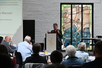 <a href="/nachrichten/artikel/nachricht/synode-die-zukunft-im-mittelpunkt.html" target="_self">Synode: Die Zukunft im Mittelpunkt </a>