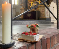 <a href="/nachrichten/artikel/nachricht/kleine-auszeit-viele-schoene-gesten-fuer-gott.html" target="_self">Kleine Auszeit: &quot;Viele schöne Gesten - für Gott!&quot;</a>