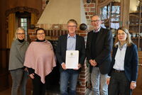 <a href="/nachrichten/artikel/nachricht/kreis-beauftragt-diakonisches-werk-mit-ankern-und-wohnen.html" target="_self">Kreis beauftragt Diakonisches Werk mit „Ankern und Wohnen“</a>