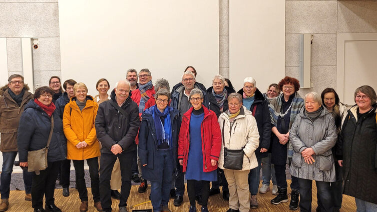 Vorbereitungstreffen der ehrenamtlich Mitarbeitenden für den Ehrenamtsmarkt im neuen Pauluszentrum