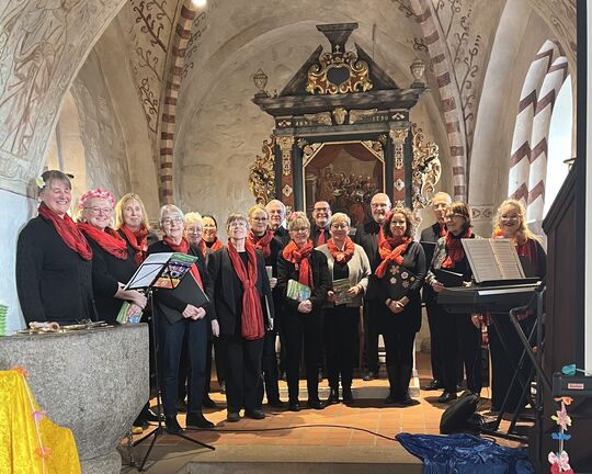 Die Kantorei beim Weltgebetstags-Gottesdienst in Wallsbüll