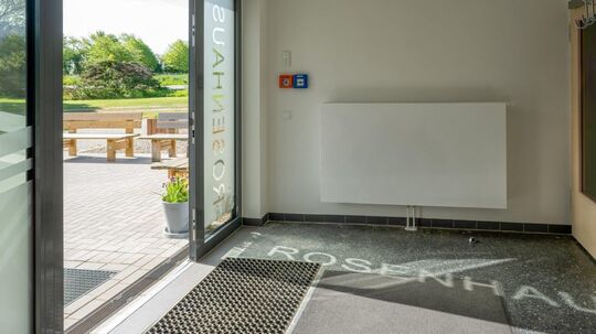 Rosenhaus Schattenspiel