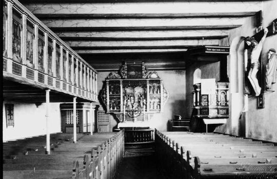 Kirchenraum in den 1950-ern