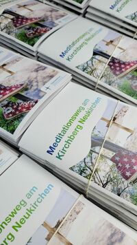 <a href="/nachrichten/artikel/nachricht/neuer-meditationsweg-am-kirchberg-neukirchen-1-1.html" target="_self">Neuer Meditationsweg am Kirchberg Neukirchen</a>